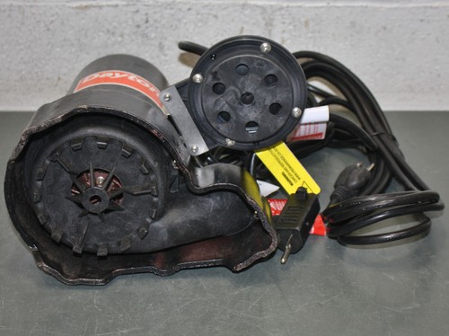 Dayton Submersible Sump Pump 3BB79, 120V AC, 1/2 HP, Diaphragm 70 gpm, Cast Iron - Picture 6 of 8