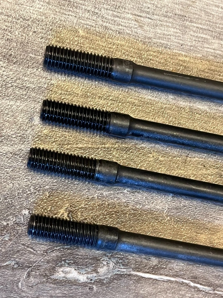 Husqvarna TE TC 610 Zylinderstehbolzen Stehbolzen 81356 Foto 4 de 4