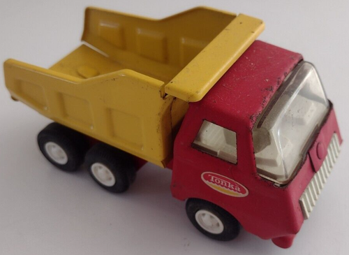 Vintage 1970s Tonka Mini Dump Truck 5" Long Pressed Steel Excellent - Picture 6 of 10