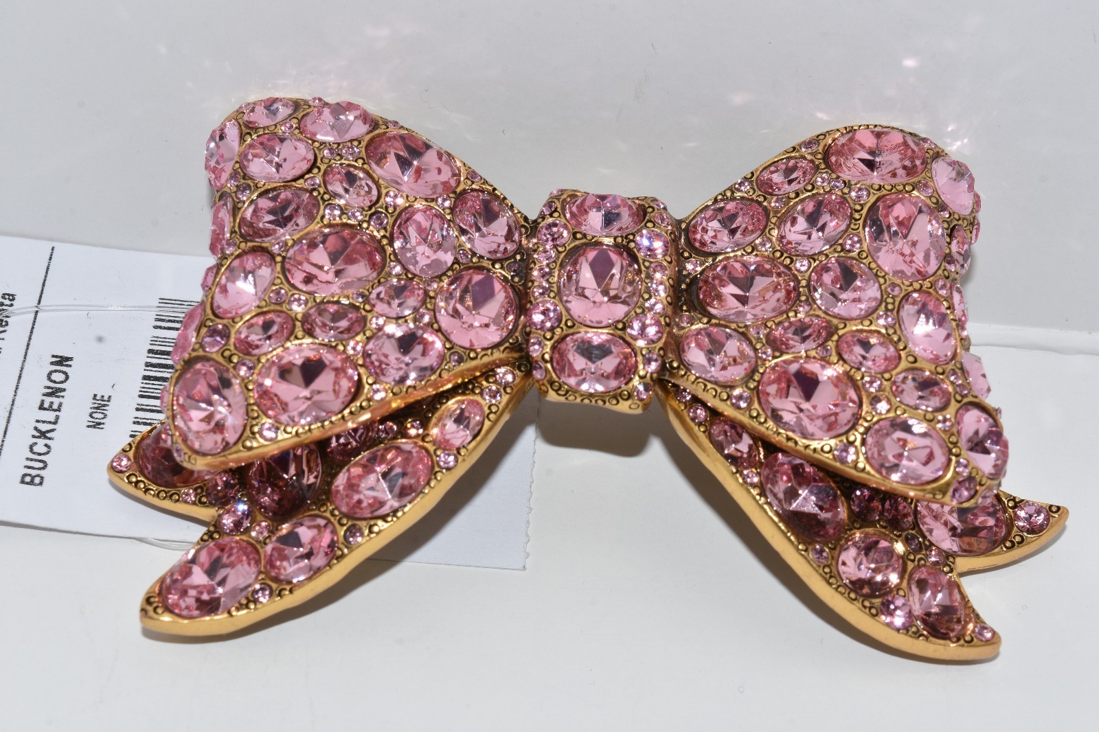 NEW with TAGS Oscar de la Renta Belt Buckle Jeweled Bow Pale Pink NEW with TAGS Oscar de la Renta Belt Buckle Jeweled Bow Pale Pink
