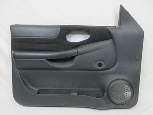 98 05 Blazer S10 Jimmy Lh Door Panel Graphite Crank Window Manual