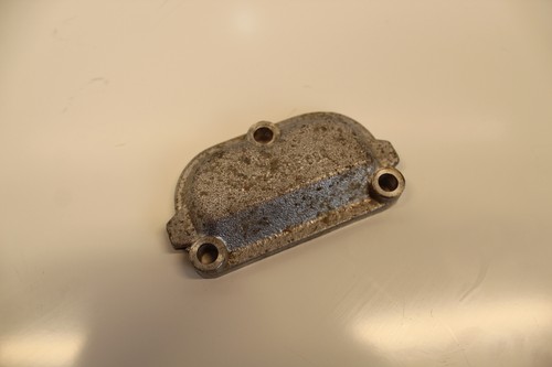 1997 KTM 620 RXC-E ENGINE MOTOR CYLINER HEAD COVER VALVE COVER REAR - Picture 1 of 3
