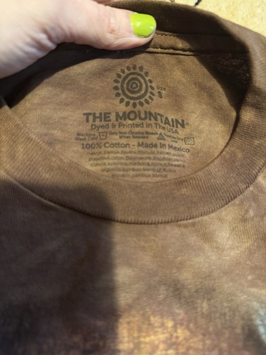 The Mountain Native American Wolves T Shirt Size Small - Picture 3 of 4