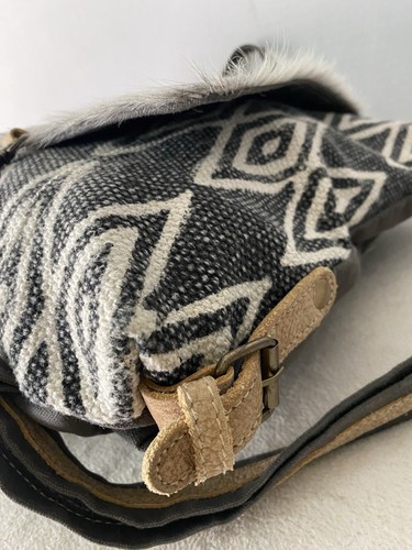 Mochila Myra Bag Cuero Lona Piel Western Boho Azteca Hecha en India - Imagen 13 de 17