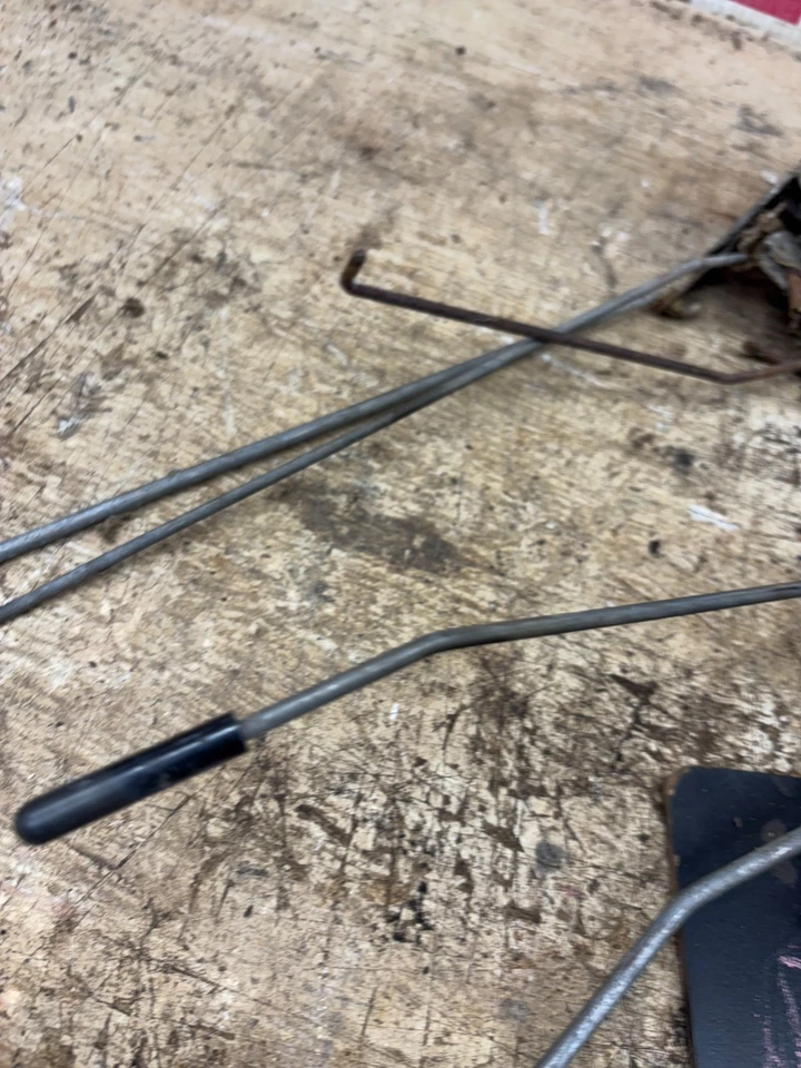 FORD TRUCK BRONCO F150 F250 F350 1980-1997 JUEGO DE BARRAS DE CIERRE DE PUERTA JUEGO DE ACOPLAMIENTO MANUAL Foto 3 de 4