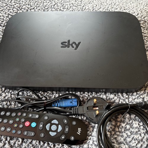 Sky Q ES130 1TB TV Box with Power, Remote and HDMI - Afbeelding 2 van 4