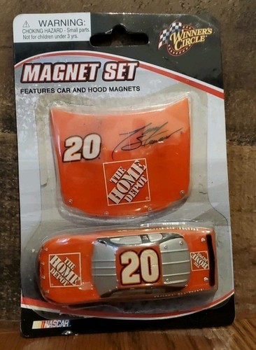 JUEGO DE IMANES HOME DEPOT TONY STEWART #20 CÍRCULO GANADOR con COCHE Y CAPÓ NUEVO - ¡LEER! - Imagen 8 de 8