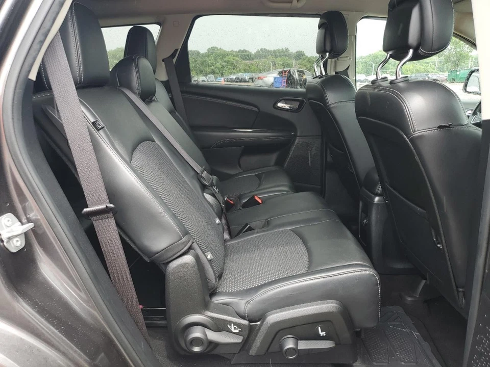 Used Front Right Door Assembly Front fits: 2019 Dodge Journey electric R. automa Foto 4 de 4