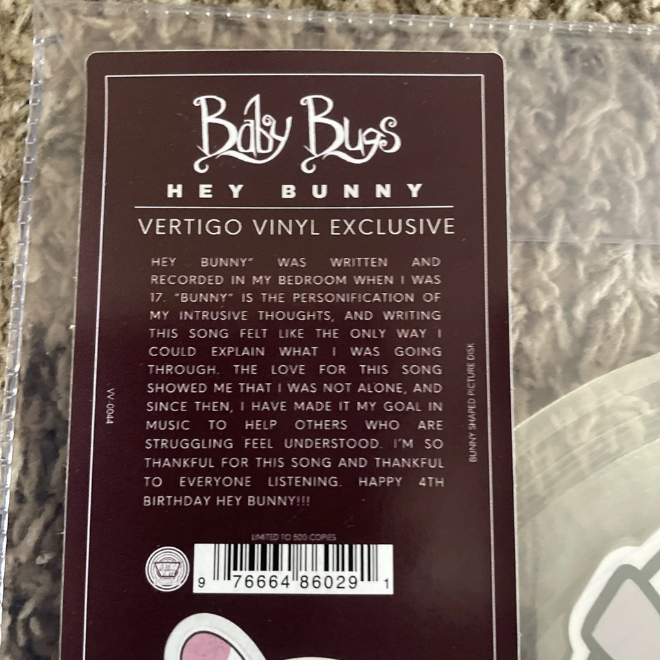 Baby Bugs Hey Bunny shaped 10” Vinyl /500 - Image 2 of 3