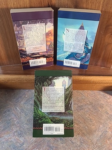 DragonLance Chronicles Trilogy, PB, Boxed Set by Tracy Hickman and Margaret Weis - Picture 6 of 13