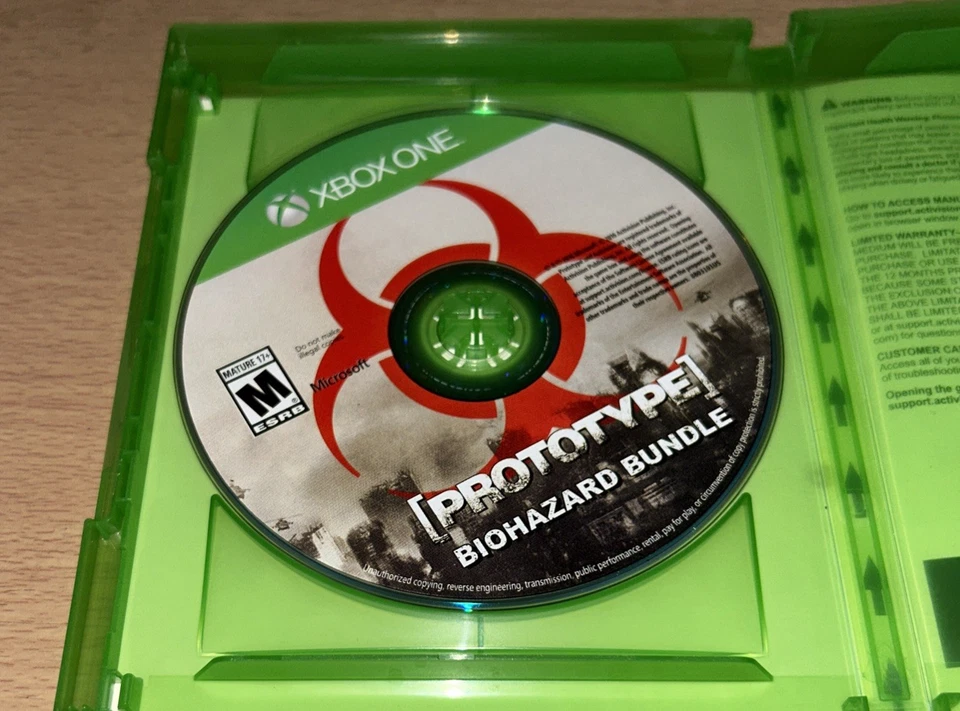 Prototype Biohazard Bundle Xbox One, 2016 Complete Artwork Is Wrinkled See Pics - Image 4 of 4