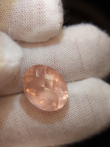 Checker cut Rose quartz gemstone - faceted natural pink Quartz 7.95 CTS - Picture 6 of 11
