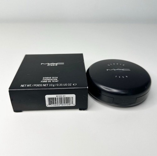 Mac Studio Tech Foundation NW43 - Full Size 10 g / 0.35 Oz. New - Picture 8 of 10