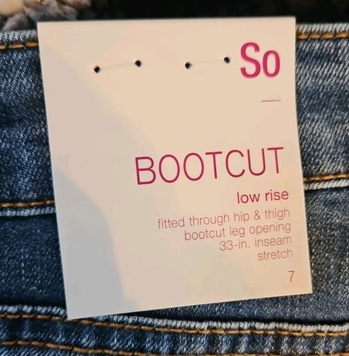 NEW SO Low Rise Bootcut Jeans • Junior Size 7 • Medium Blue Denim  - Picture 6 of 7