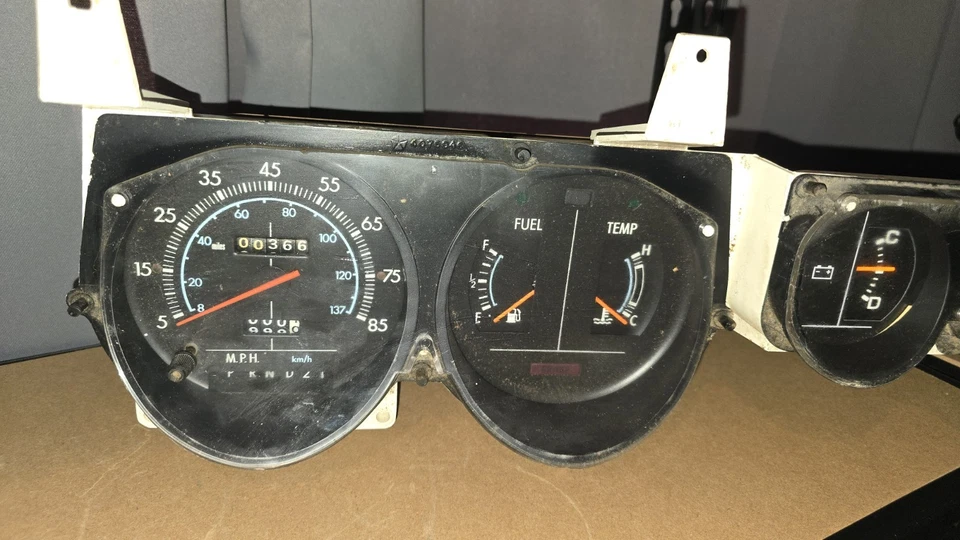 81-89 道奇 Ram Van B150 B250 B350 速度计簇(请阅读) — 第 3/4 张图片