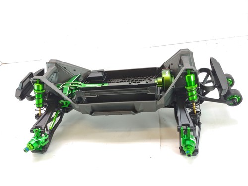 NEW TRAXXAS MAXX ULTIMATE ALUMINUM LOADED 1/10 MONSTER TRUCK ROLLER SLIDER GREEN - Picture 10 of 13