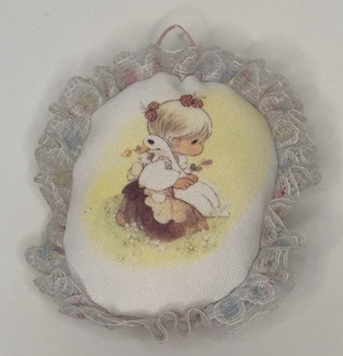 🩷 Precious Moments Door Hanger Christmas Ornament Embroidery Hand Stitched - Picture 11 of 12