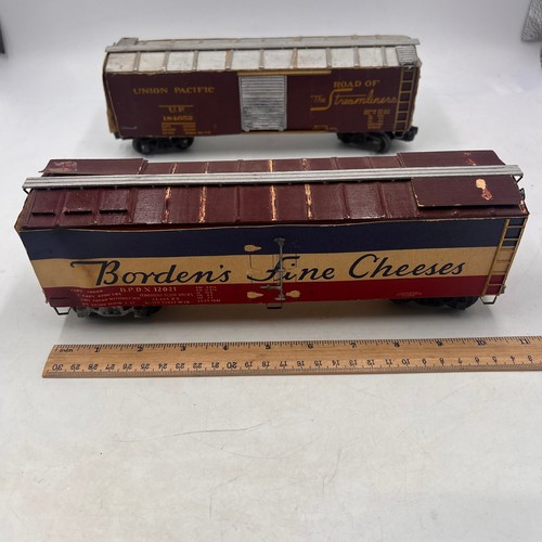 Woodside Built O Scale Union Pacific & Bordens Fine Cheese Reefer Wooden *FAIR* - Picture 4 of 16