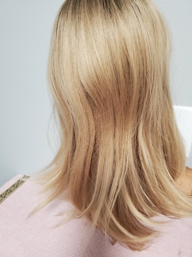 Lagenlook wellige Perücke hellbraun bis blond - weiche Wellen - verstellbare Träger 23" lang - Bild 5 von 10