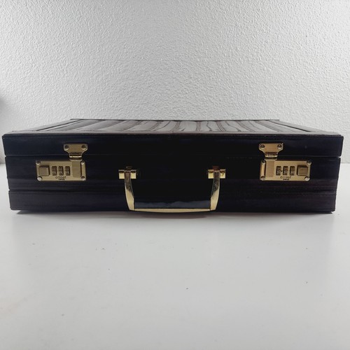 Vintage The Elegant Eel Genuine Eelskin Briefcase W/ Amiet Swiss Locks - Picture 6 of 13