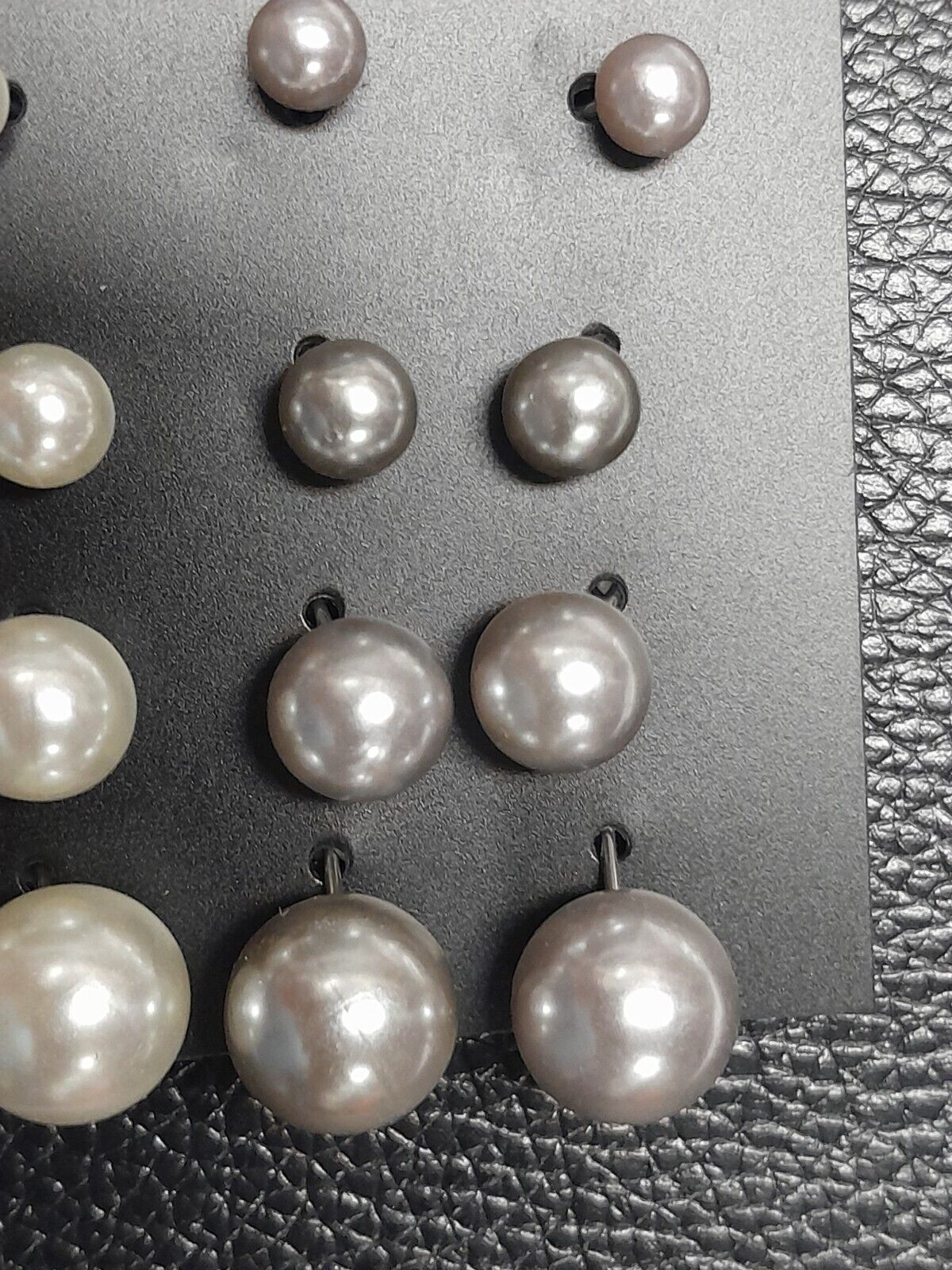 Picture 4 of 5