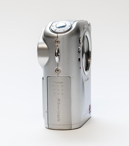 Fully working Fujifilm FinePix F601 Zoom compact digital camera from 2002! - Zdjęcie 4 z 8