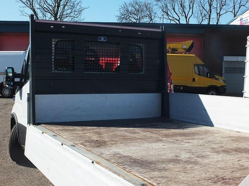 2020 "70" Iveco Daily 35C14, DROPSIDE, TAIL LIFT & AIR CON, DRW, 136PS Euro 6 - Picture 15 of 24