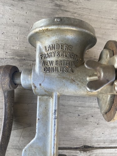 Vintage Corona Hand Crank Corn & Grain Mill-Landers Frary &Clark - Picture 8 of 12