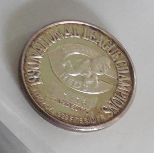 1990 National League Champions Cincinnati Reds Limited Edition #1416 .999 Silber