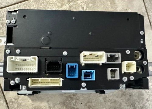 Receptor de radio de navegación Toyota Prius 2010-2011 con pantalla de visualización E7022 OEM - Imagen 4 de 10