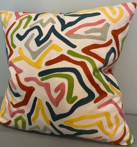 Titley & Marr, embroidered cushion cover 55x55cm CLOSING DIWN SALE end of July - Picture 3 of 4