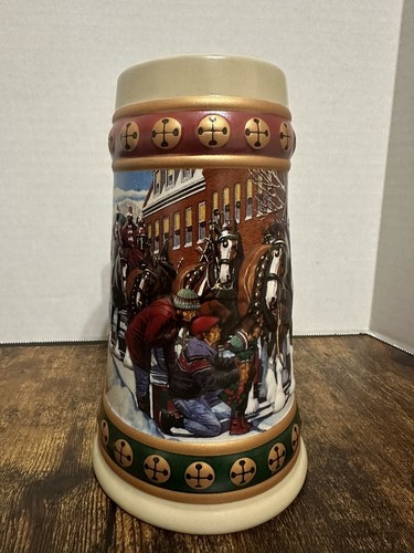 Vintage 1993 Budweiser Clydesdale Hometown Holiday Christmas Beer Stein Mug - Picture 2 of 7