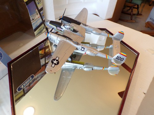 FRANKLIN MINT DIECAST ARMOUR 1:48 P38 LIGHTING B11B283 PAPERWORK - Picture 7 of 8
