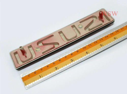LOGO FRONT GRILL RED ISUZU EMBLEM FOR ISUZU DMAX D-MAX 2007 2008 2009-11 PICKUP - Picture 2 of 4