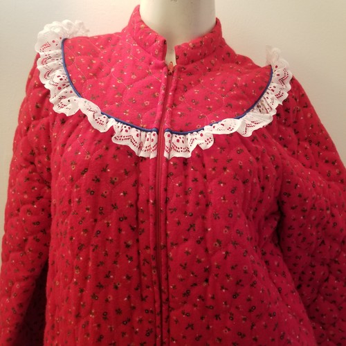 Vintage Red Calico Flannel Long Granny Prairie Quilted Robe Lounge Maxi M/42 - Picture 3 of 13