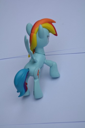 My Little Pony Guardians Of Harmony Rainbow Dash Hasbro ONE WING IS BROKEN used - Afbeelding 9 van 10
