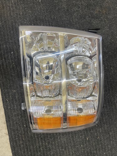 2007-2014 CHEVY SILVERADO 2500 Headlamp Assembly Left - Picture 1 of 6