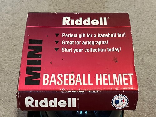 Seattle Mariners MLB VTG 1997 Riddell Mini Batting Helmet Collectible New NIB - Picture 2 of 12