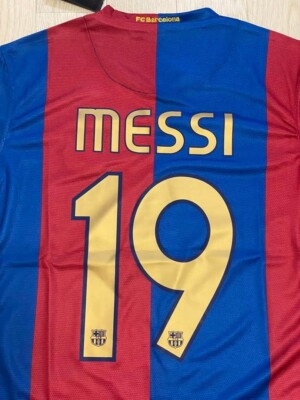 Messi Barcelona 07/08 Football Official Jersey Size M NWT