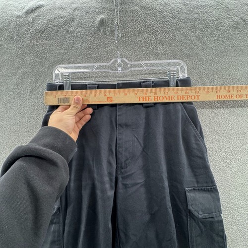 5.11 mens size 30 black cargo utility pants - Picture 5 of 9