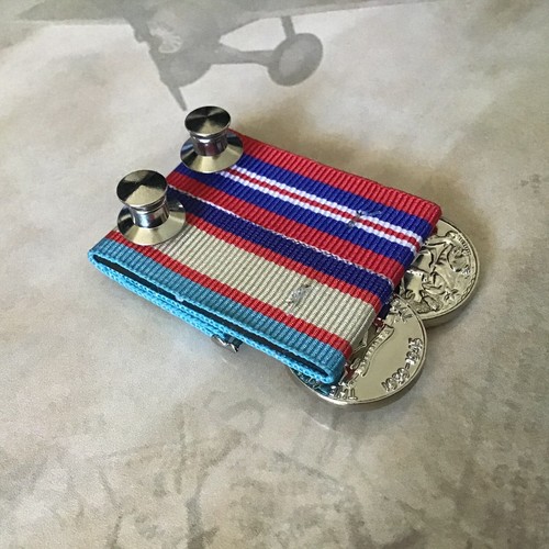 1939-45 War Service Medal and 1939-45 Australian Service Medal (Miniature) Medal - Bild 2 von 4