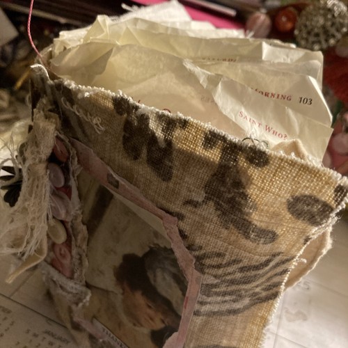 Junk Journal, Grungy Thanksgivings - Picture 3 of 21