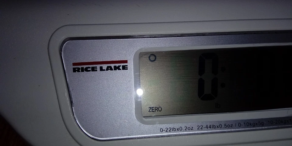 Rice Lake, RL-DBS-2, báscula pediátrica digital de doble rango, 44 lb x 0,5 oz Foto 3 de 4