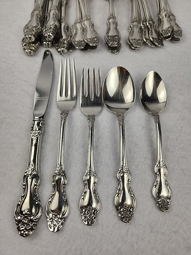 Cubiertos Reed & Barton Colonial Francés Acero Inoxidable Espejo 6 Ajustes 30 Piezas - Imagen 1 de 13