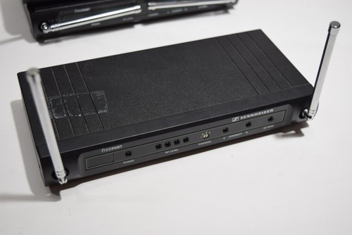 Sennheiser SK2-B Bodypack Transmitter, 691-693MHz w/Lav mic and Freeport EM1-B - Picture 6 of 8