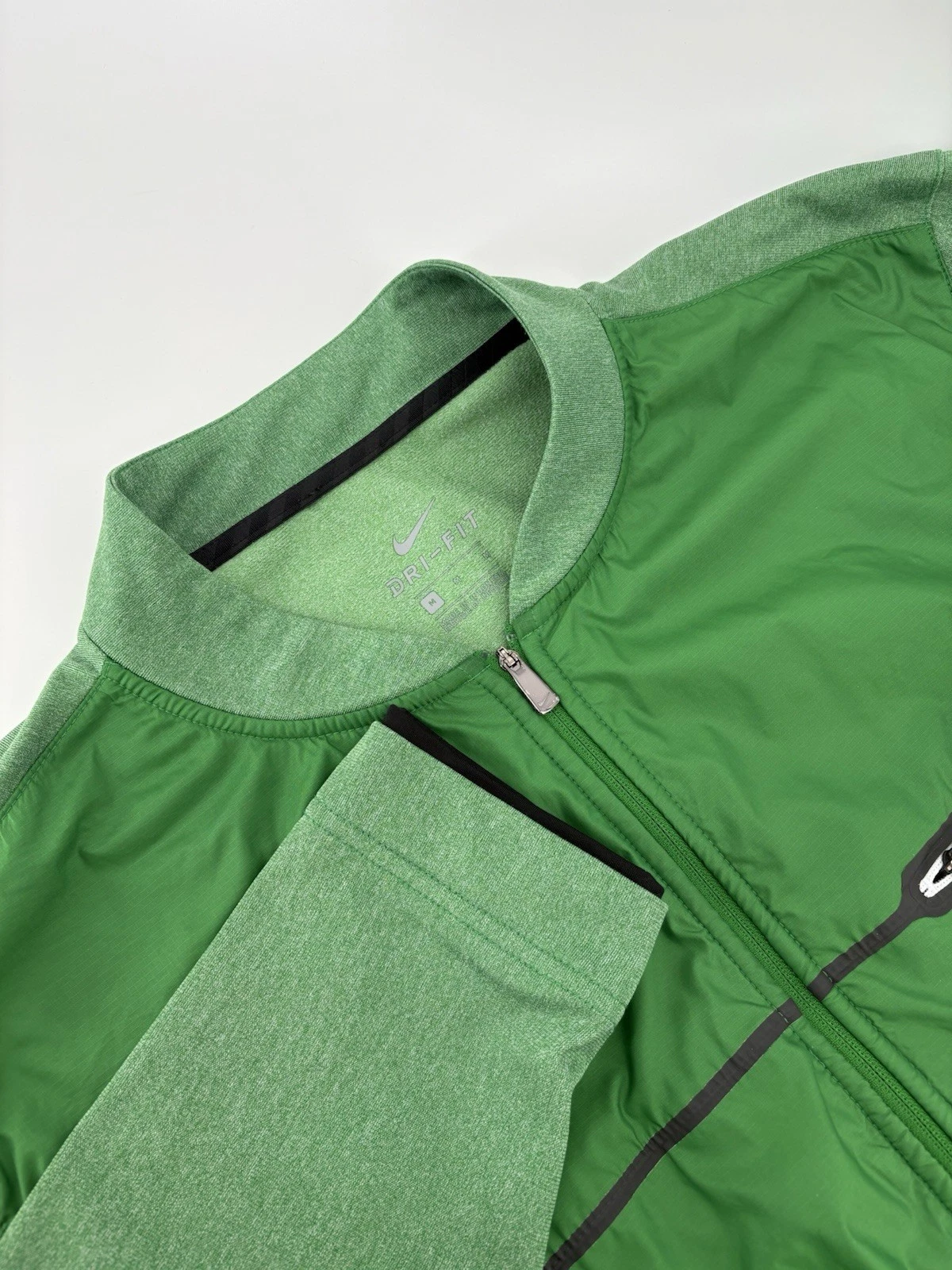 Nike Storm-FIT ADV Waterproof Golf Jacket Green Men’s Size Medium