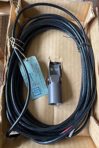 RCA Varacoustic MI-6203-C Ribbon Vintage Microphone NOS in Box - Collector Piece - Picture 9 of 20