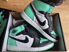 Nike Air Jordan 1 High OG Green Glow  NEU In OVP Gr. 44,5 US 10,5
