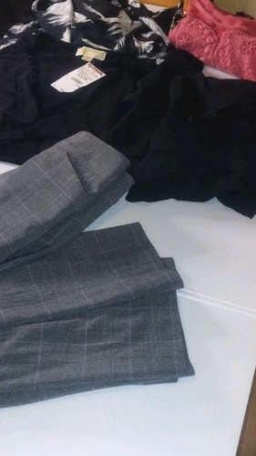 Lotto 18/20 2X Lane bryant Kors 5 pz lavoro per giocare top camicie pantaloni volant casual - Foto 2 di 22