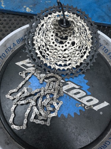 Shimano Deore XT 10-51T 12-fach MTB Kassette und Kette Combo